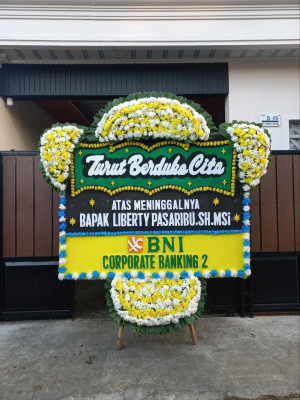 Papan Bunga Duka di Manado Tua Dua