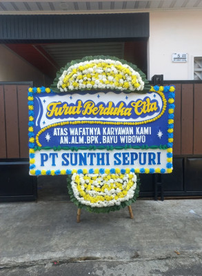 Papan Bunga Duka di Manado Tua Dua
